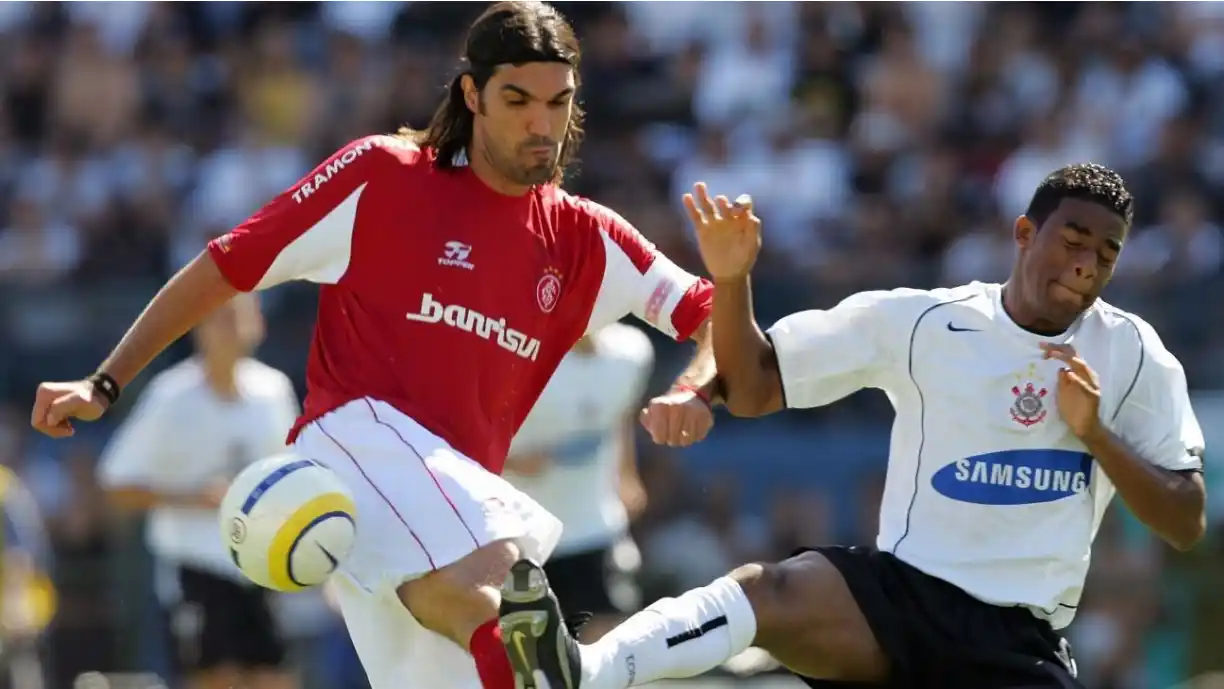 Internacional pede a CBF o reconhecimento do título do Brasileirão de 2005 que foi conquistado pelo Corinthians - Foto: Reprodução