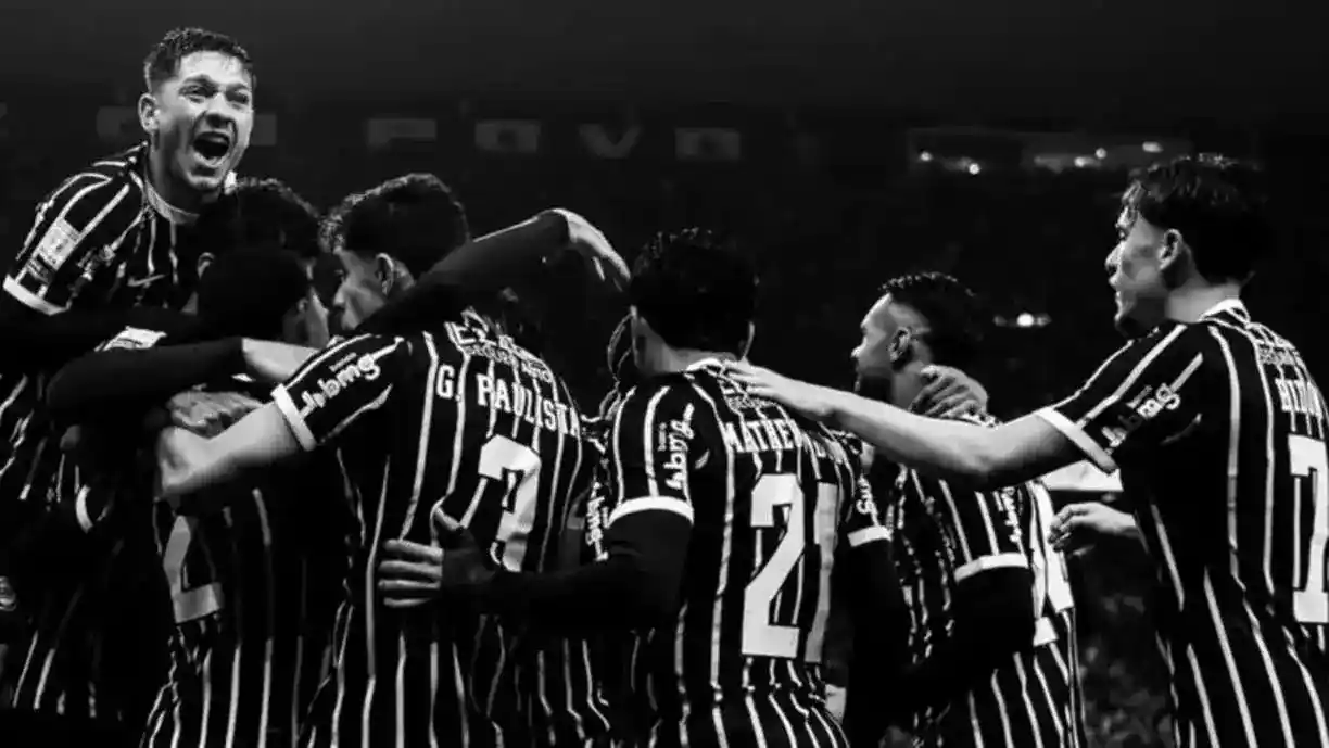 Casagrande cobra sequência do Corinthians e aponta dois atletas desconexos no Majestoso