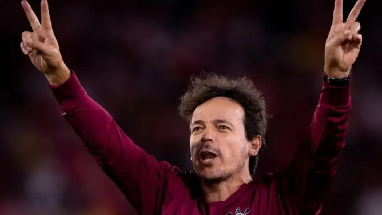 Fernando Diniz deve ir com força máxima contra o Barra FC pela disputa da vaga na Copa do Brasil - Foto: Rodrigo Coca/Agência Corinthians